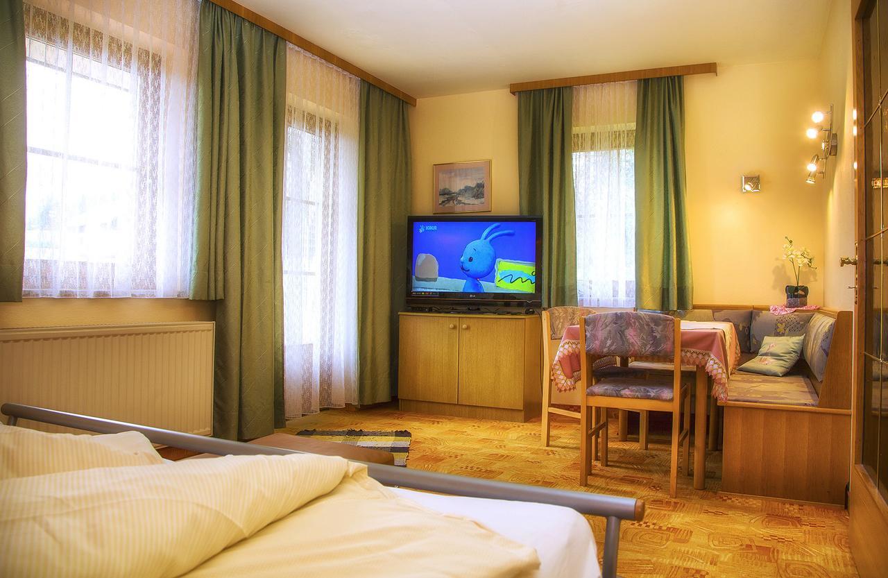 Gaestehaus Goetz Дроболлах-ам-Фаакер-Зее Экстерьер фото